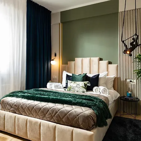 Qult - Monkey Business *